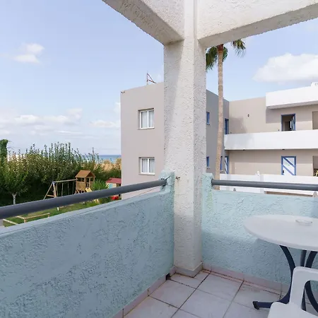 Aparthotel Blue Dream 3*